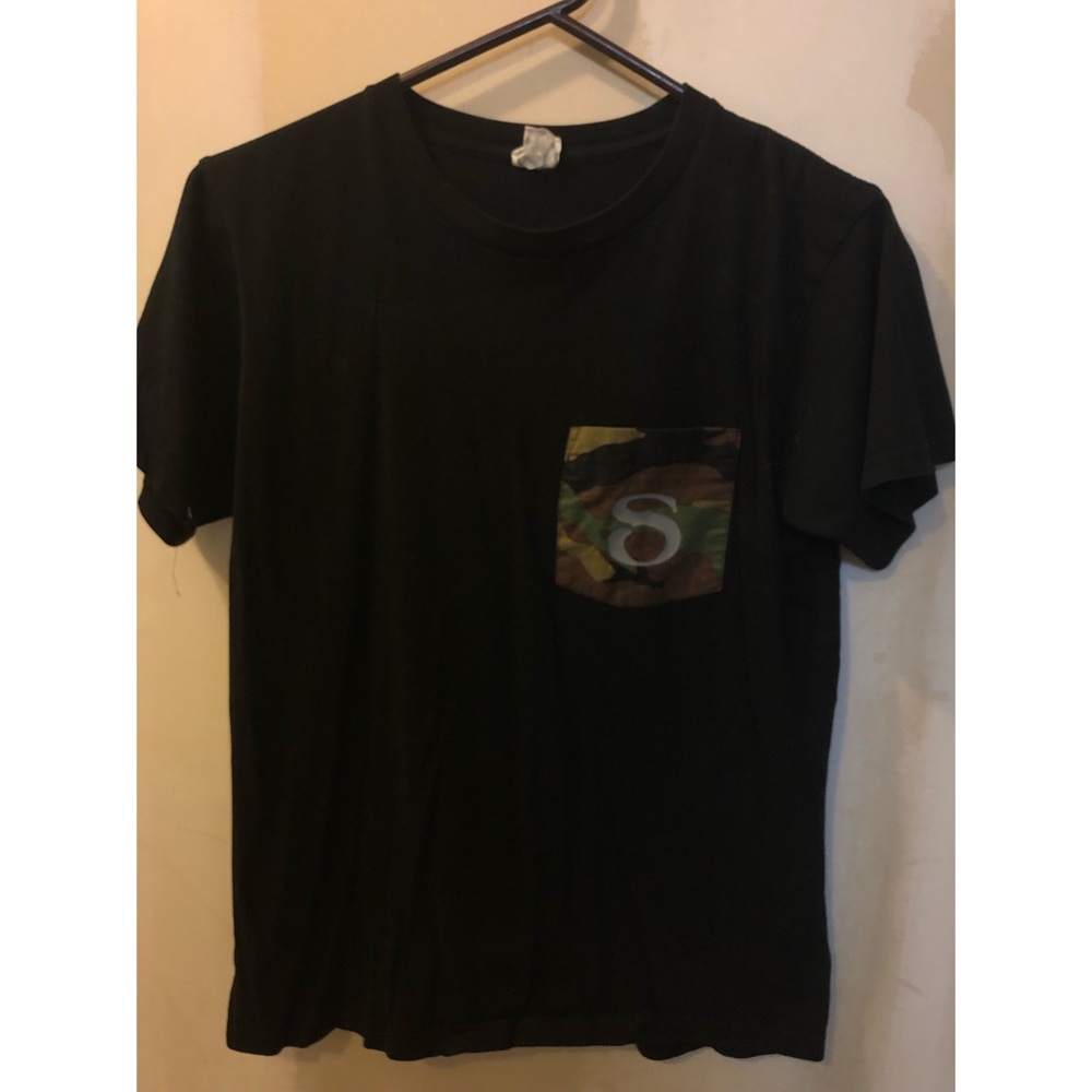 secrets band tee